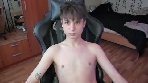 Snapshot of keorinav chatting on November 2025 10:59:01 AM Looking for a moderator I PVT IS OPEN online show from November 2025 10:59:01 AM