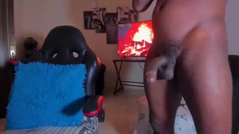 Kerlysmith24 online show from March 2026 05:39:01 PM