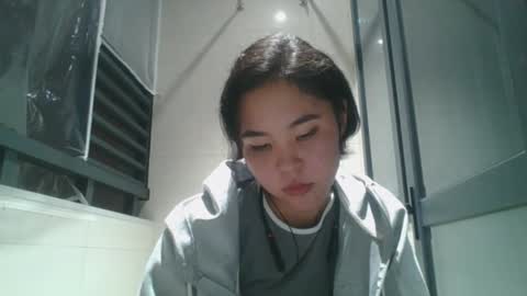 Jenny  online show from October 2025 11:44:02 AM