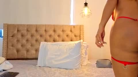 Kery Hillson online show from April 2026 03:38:01 PM