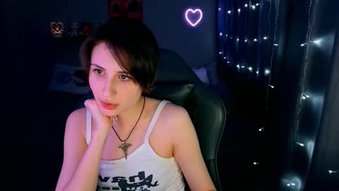 Snapshot of keti_moon chatting on February 2026 05:43:02 PM Keti 3 online show from February 2026 05:43:02 PM