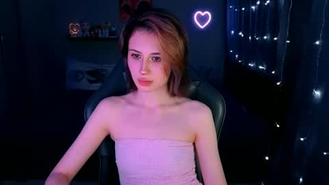 Snapshot of keti_moon chatting on April 2026 06:50:01 PM Keti 3 online show from April 2026 06:50:01 PM