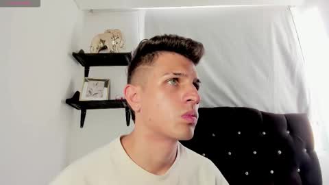 Kevin Ahs online show from March 2026 09:32:02 PM