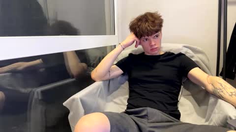 Snapshot of kevin_bucks chatting on February 2026 12:52:01 PM Kevin online show from February 2026 12:52:01 PM