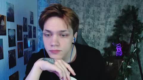 Kevin online show from February 2026 04:44:01 AM