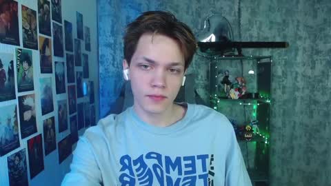 Kevin online show from April 2026 04:33:02 AM