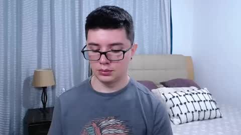 Kevin online show from April 2026 08:06:02 PM