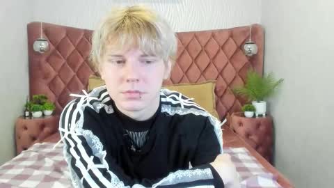 Kevin online show from October 2025 03:08:01 PM