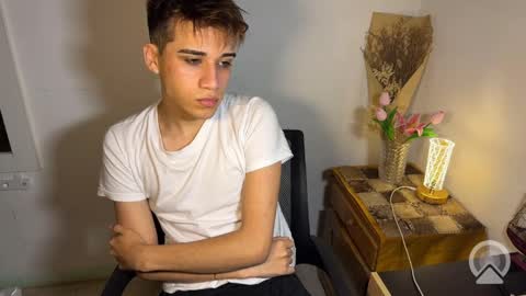 kevonly online show from April 2026 09:52:02 AM