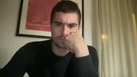 kevinpillobello online show from December 2025 04:35:02 PM