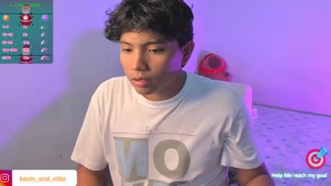 kevin and ottis online show from December 2024 11:10:01 PM