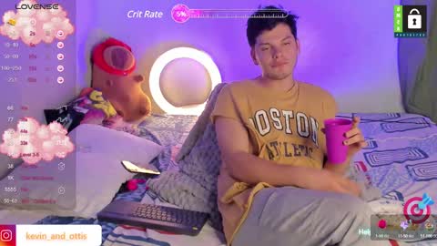 kevin and ottis online show from January 2025 01:08:01 AM