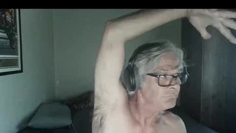 Snapshot of kevwestunder9696 chatting on November 2025 10:32:02 AM kevwestunder9696 online show from November 2025 10:32:02 AM