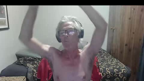 Snapshot of kevwestunder9696 chatting on December 2025 12:21:02 PM kevwestunder9696 online show from December 2025 12:21:02 PM