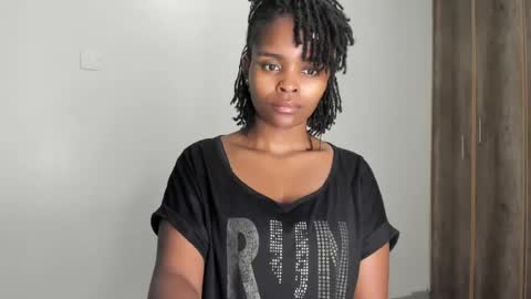 Snapshot of keyara_ chatting on June 2026 07:27:02 PM Keyara online show from June 2026 07:27:02 PM