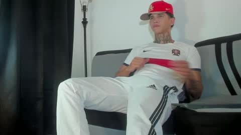 Snapshot of keydamian chatting on July 2026 11:43:01 PM keydamian online show from July 2026 11:43:01 PM