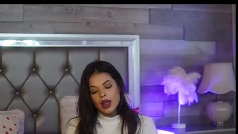 keylaconner online show from February 2025 12:05:02 PM