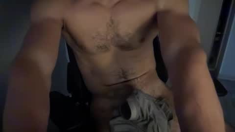 keylombo online show from September 2025 09:50:01 PM