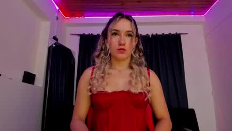 Keyth  online show from November 2025 07:43:01 PM