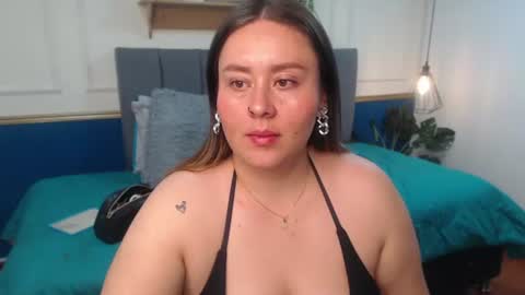Snapshot of khalia_ chatting on July 2026 07:52:01 PM K H A I L A online show from July 2026 07:52:01 PM