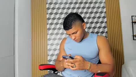 Snapshot of khen_west1 chatting on March 2025 07:17:02 PM khen_west1 online show from March 2025 07:17:02 PM