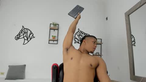 Snapshot of khen_west1 chatting on September 2025 07:03:02 PM khen_west1 online show from September 2025 07:03:02 PM