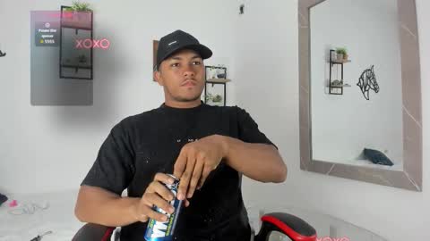 Snapshot of khen_west1 chatting on October 2025 06:52:02 PM khen_west1 online show from October 2025 06:52:02 PM