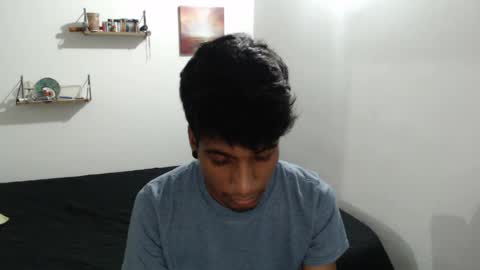 khevinlopezonig online show from February 2025 12:52:01 AM