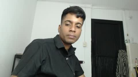 khevinlopezonig online show from April 2026 04:15:01 AM