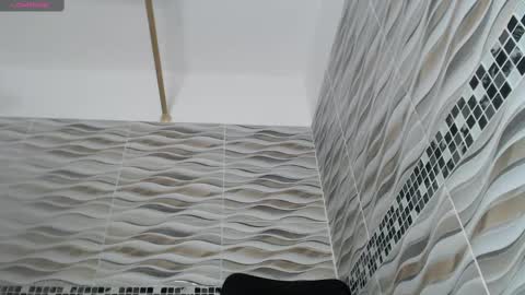 khloe33 online show from November 2025 09:31:02 AM