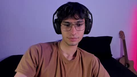 Snapshot of khozler_ chatting on February 2025 08:52:01 AM khozler_ online show from February 2025 08:52:01 AM