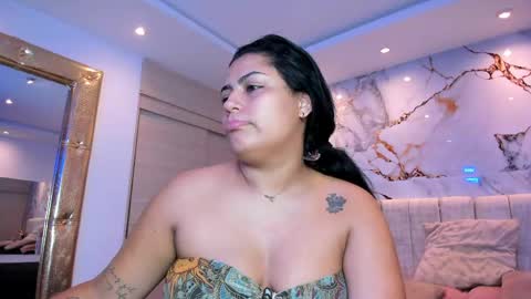 Snapshot of kiana_cream chatting on April 2026 11:46:02 AM N M online show from April 2026 11:46:02 AM