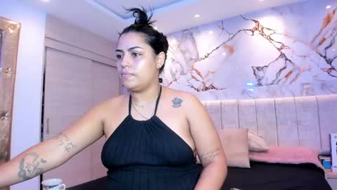 Snapshot of kiana_cream chatting on May 2026 11:48:01 AM N M online show from May 2026 11:48:01 AM