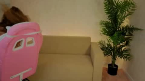 kianawhite online show from February 2026 09:42:02 AM