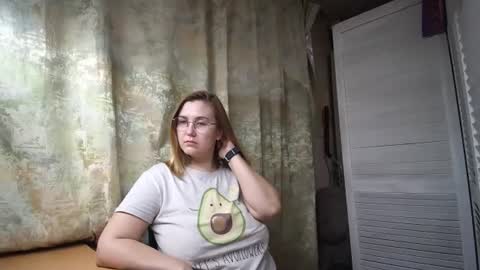 kianna_dior_ online show from February 2025 04:52:01 PM