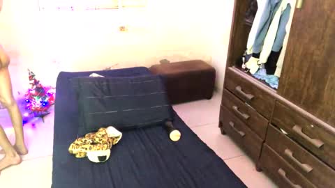 Snapshot of kiantwink chatting on December 2024 11:10:02 PM kiantwink online show from December 2024 11:10:02 PM