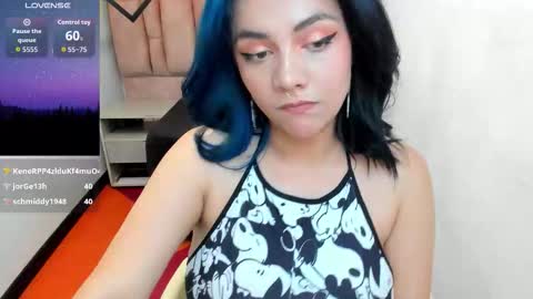 kiara Cruz online show from October 2025 09:34:01 PM