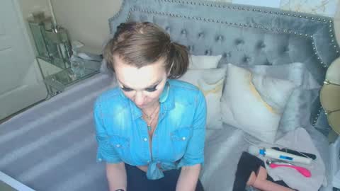 Kia Rose online show from March 2026 04:55:01 PM