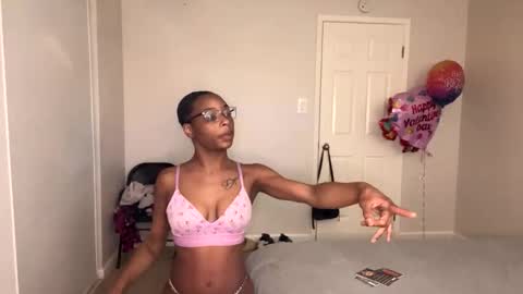 HunneysPlayRoom online show from March 2026 10:33:01 AM