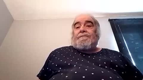 Snapshot of kickinme chatting on November 2025 12:07:02 PM KICKINME online show from November 2025 12:07:02 PM