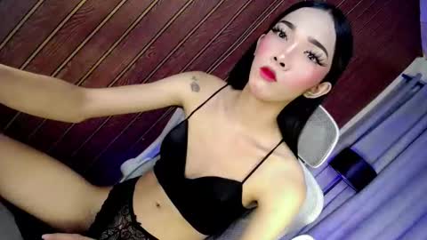 kieramoore online show from May 2026 03:55:02 PM