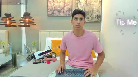 Kieran Derek online show from November 2025 03:27:01 AM