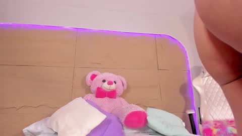 KIM COOPER online show from March 2025 10:02:01 AM