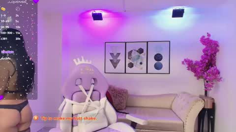 Snapshot of kiitty__meow chatting on June 2026 12:18:01 PM Kitty online show from June 2026 12:18:01 PM