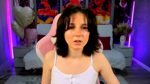 Kika online show from March 2026 12:12:01 PM