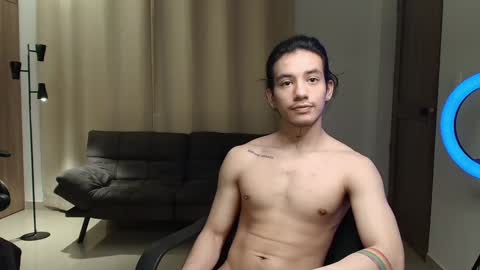 Snapshot of kikeruiz_19 chatting on December 2024 03:48:01 PM kikeruiz 19 online show from December 2024 03:48:01 PM