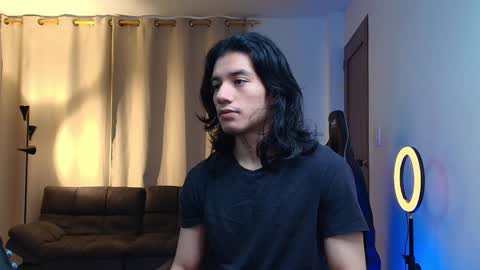 Snapshot of kikeruiz_19 chatting on January 2025 03:23:02 PM kikeruiz 19 online show from January 2025 03:23:02 PM