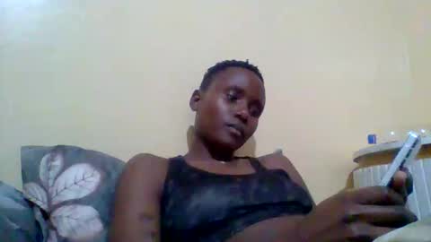 kiki8319075 online show from May 2026 06:59:01 PM