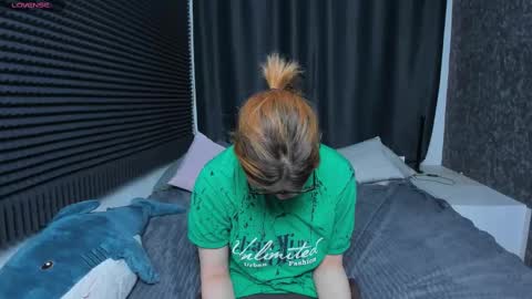 Kiki online show from February 2025 10:15:02 AM