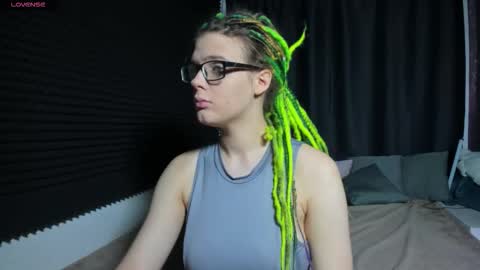 Kiki online show from September 2025 10:08:01 AM